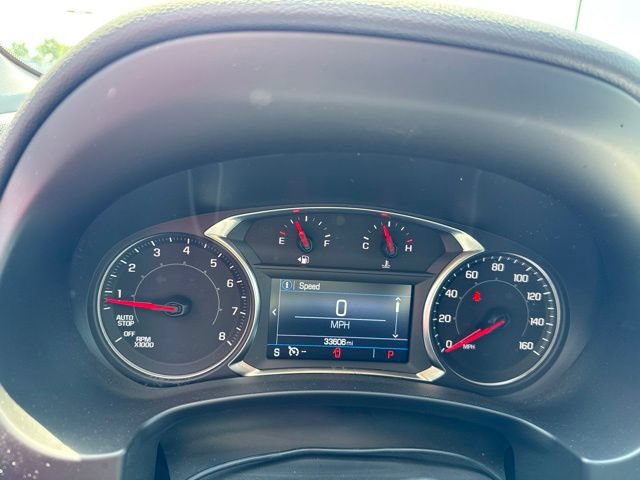 Used 2024 GMC Terrain SLE w/ Elevation Edition FWD image 9