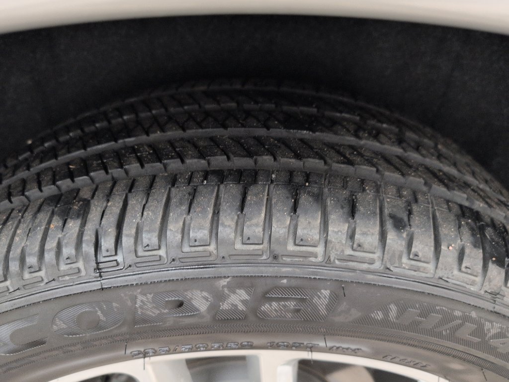 Used 2024 Dodge Durango GT image 24