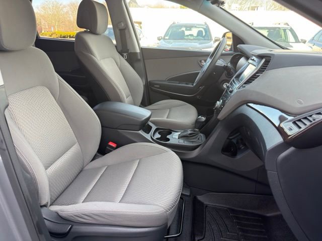 Used 2019 Hyundai Santa Fe XL SE image 21