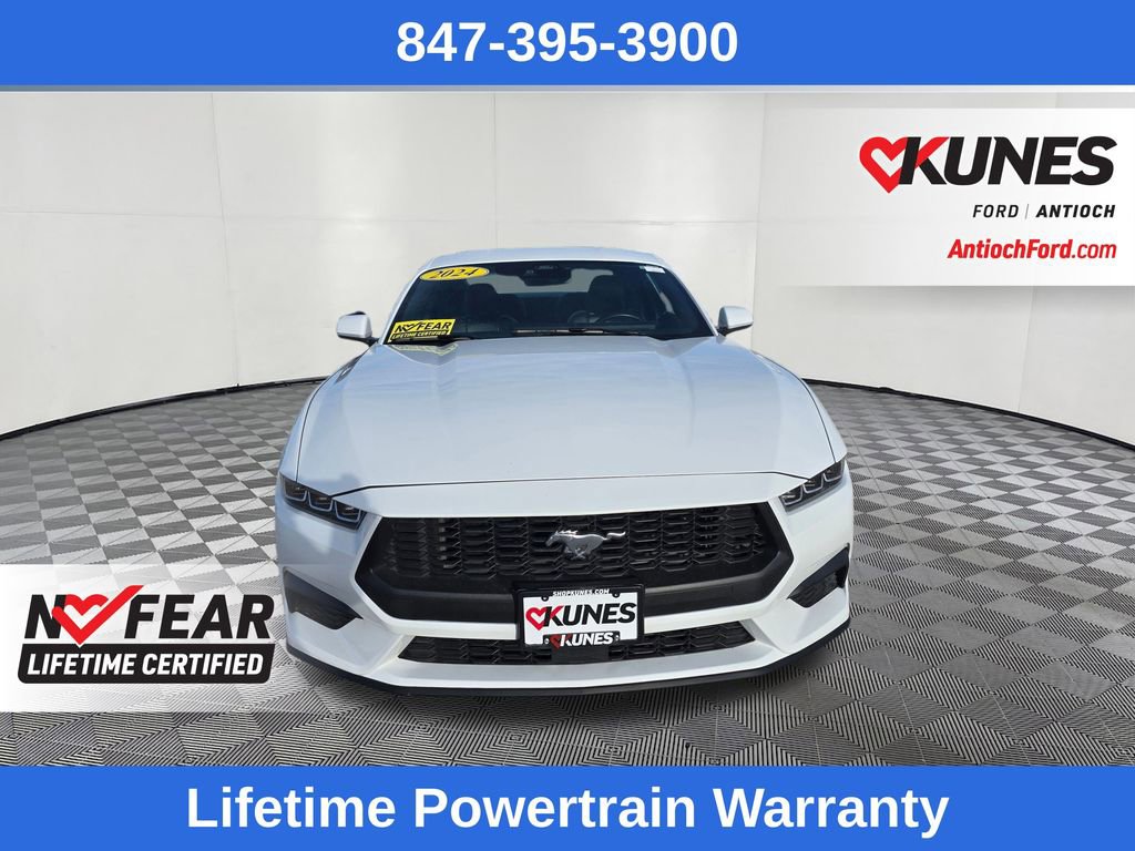 Used 2024 Ford Mustang Premium image 2
