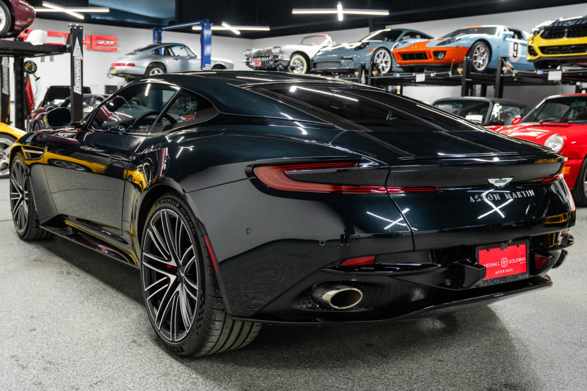 Used 2024 Aston Martin DB12 Coupe image 6