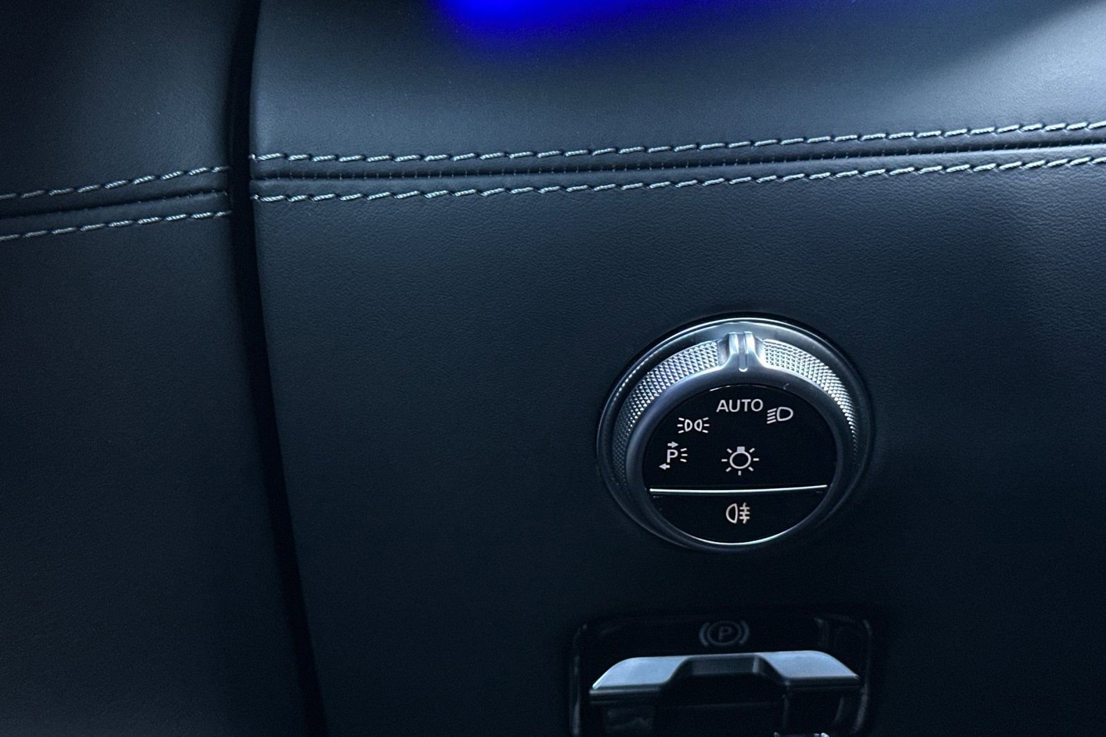 Certified 2022 Mercedes-Benz SL 63 AMG 4MATIC image 31