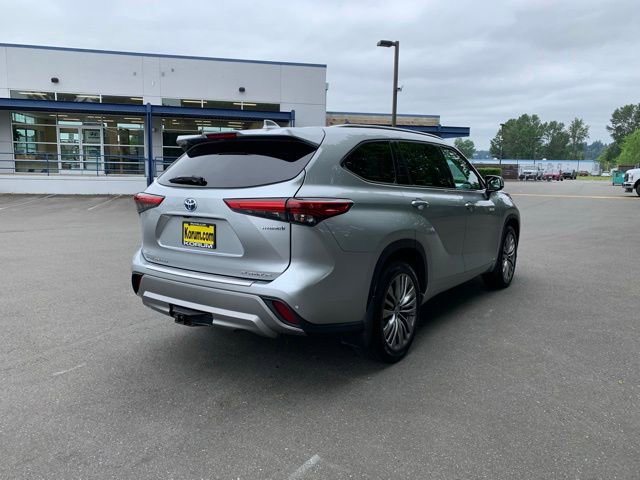 Used 2021 Toyota Highlander Platinum AWD/4WD image 7