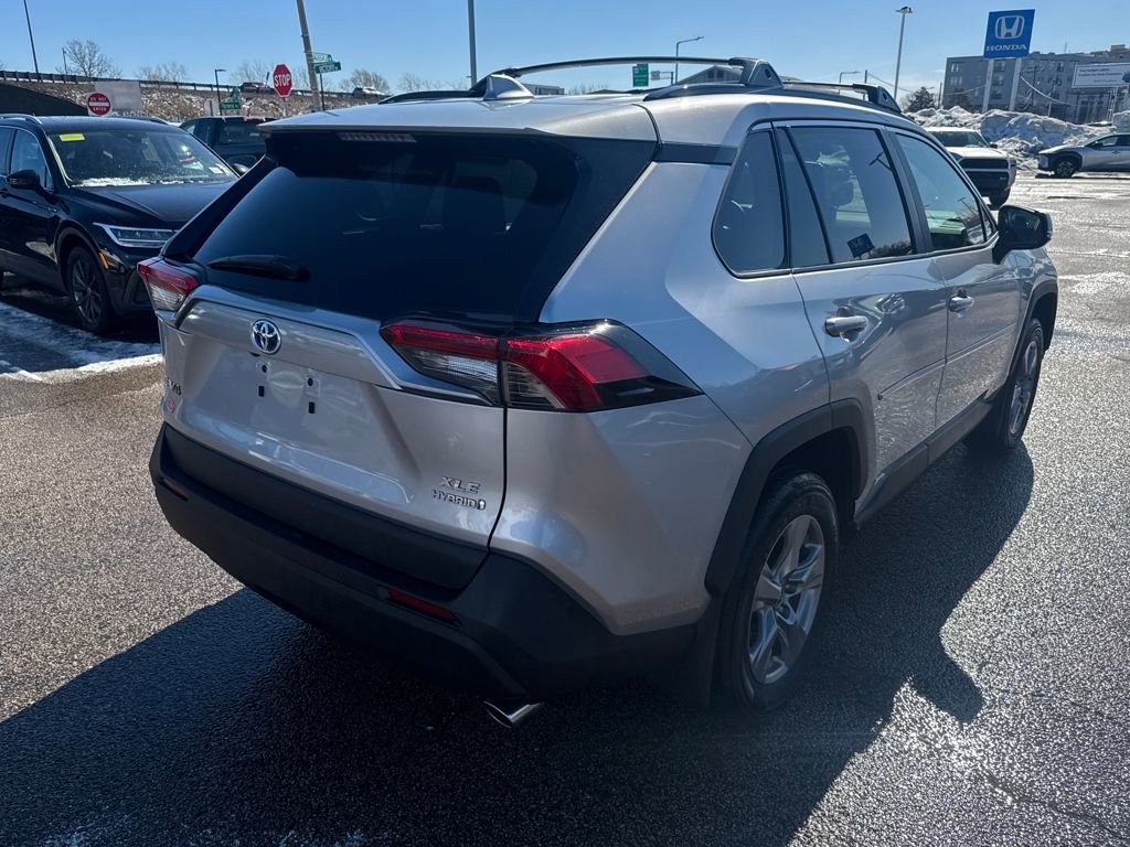 Used 2023 Toyota RAV4 XLE w/ XLE Grade Weather Package image 7