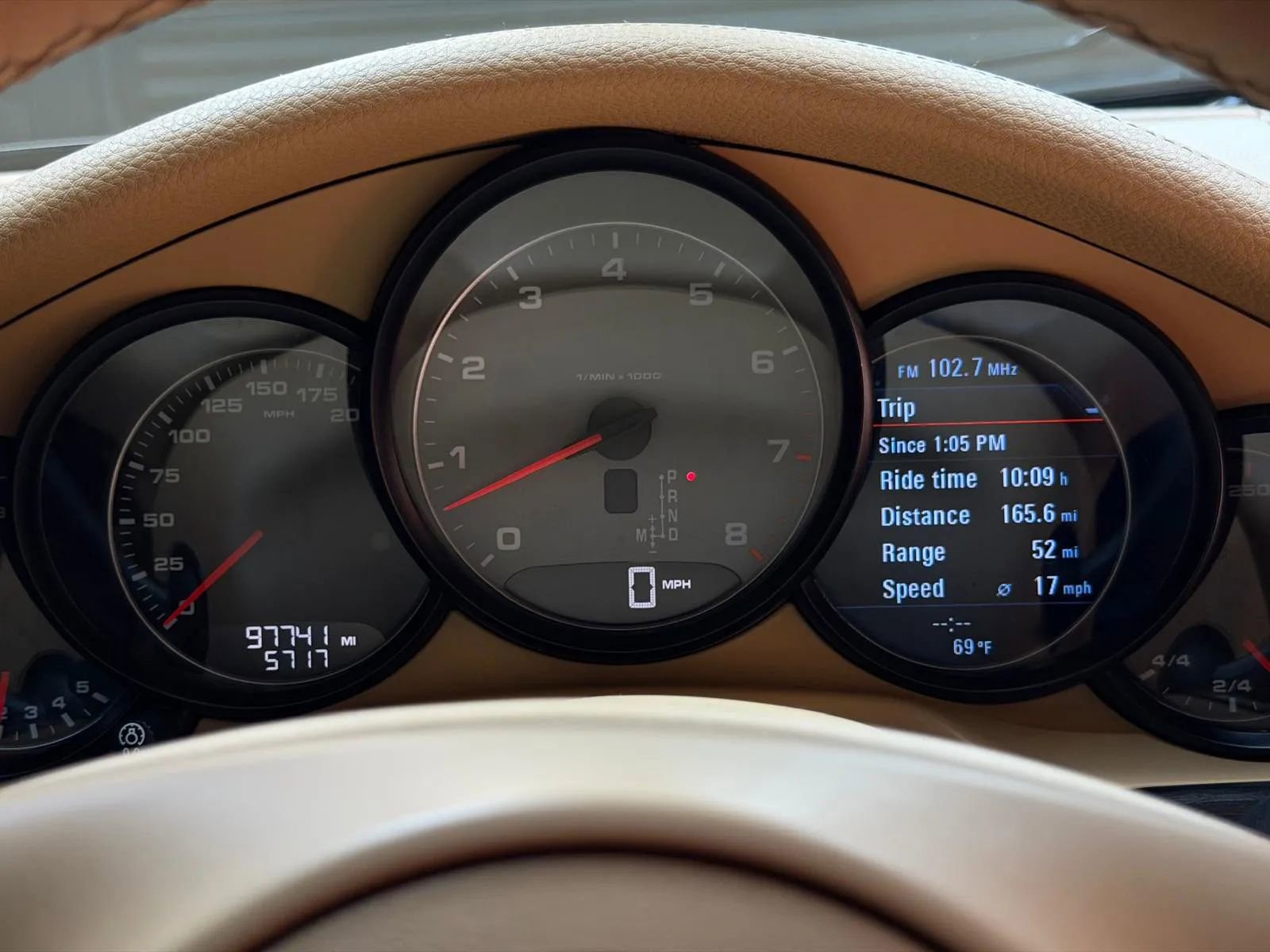 Used 2010 Porsche Panamera S image 36