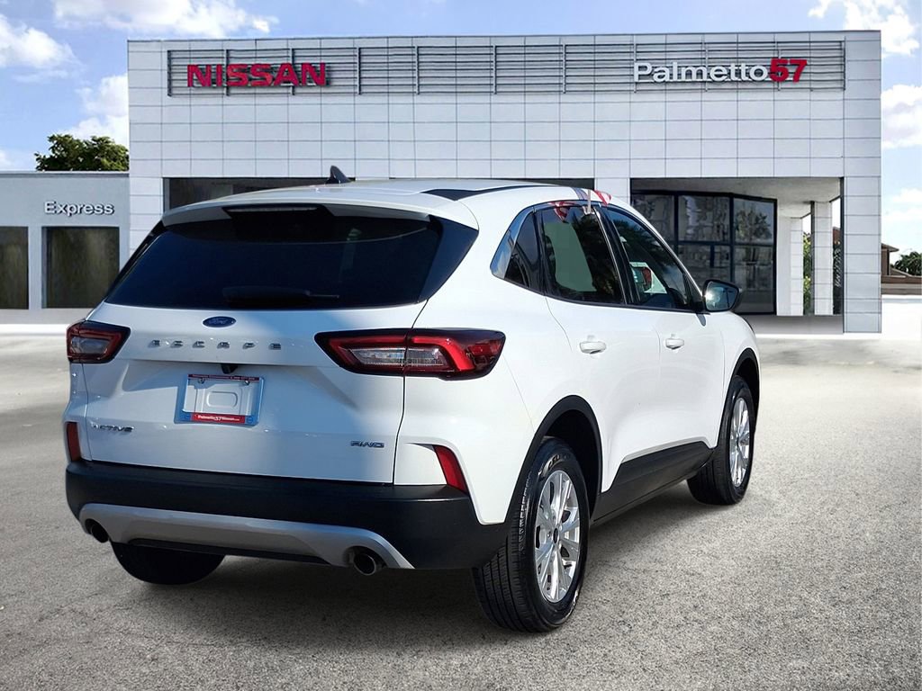 Used 2024 Ford Escape Active image 6
