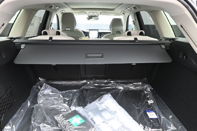 New 2027 Volvo XC60 B5 Ultra AWD/4WD image 31
