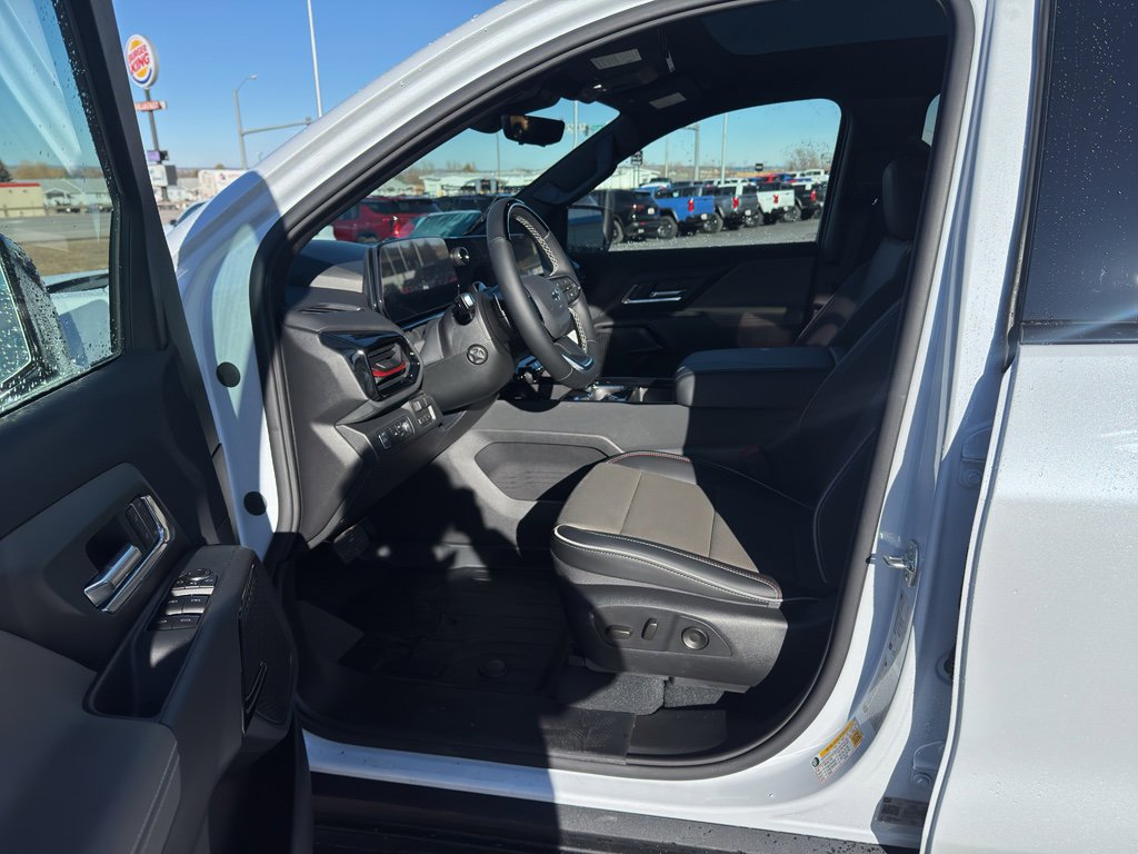 New 2026 Chevrolet Silverado EV Trail Boss AWD/4WD image 9