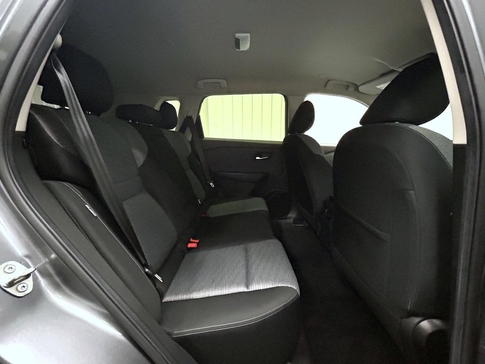 Certified 2023 Nissan Rogue SV AWD/4WD image 18