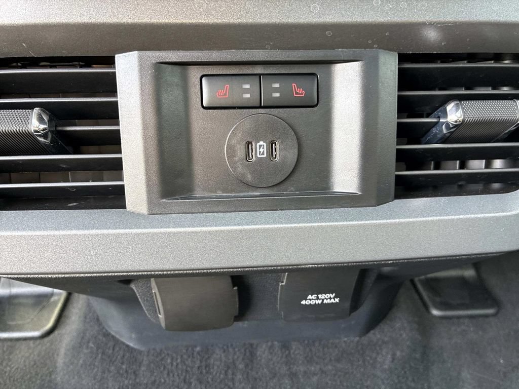 Used 2024 Ford F250 Lariat w/ Lariat Ultimate Package AWD/4WD image 18