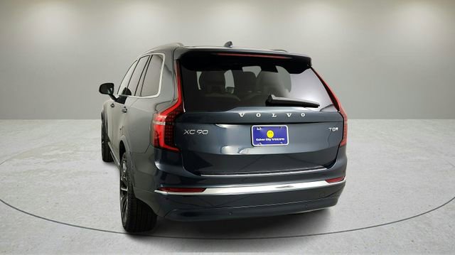 New 2026 Volvo XC90 T8 Plus w/ Protection Package Premier AWD/4WD image 5