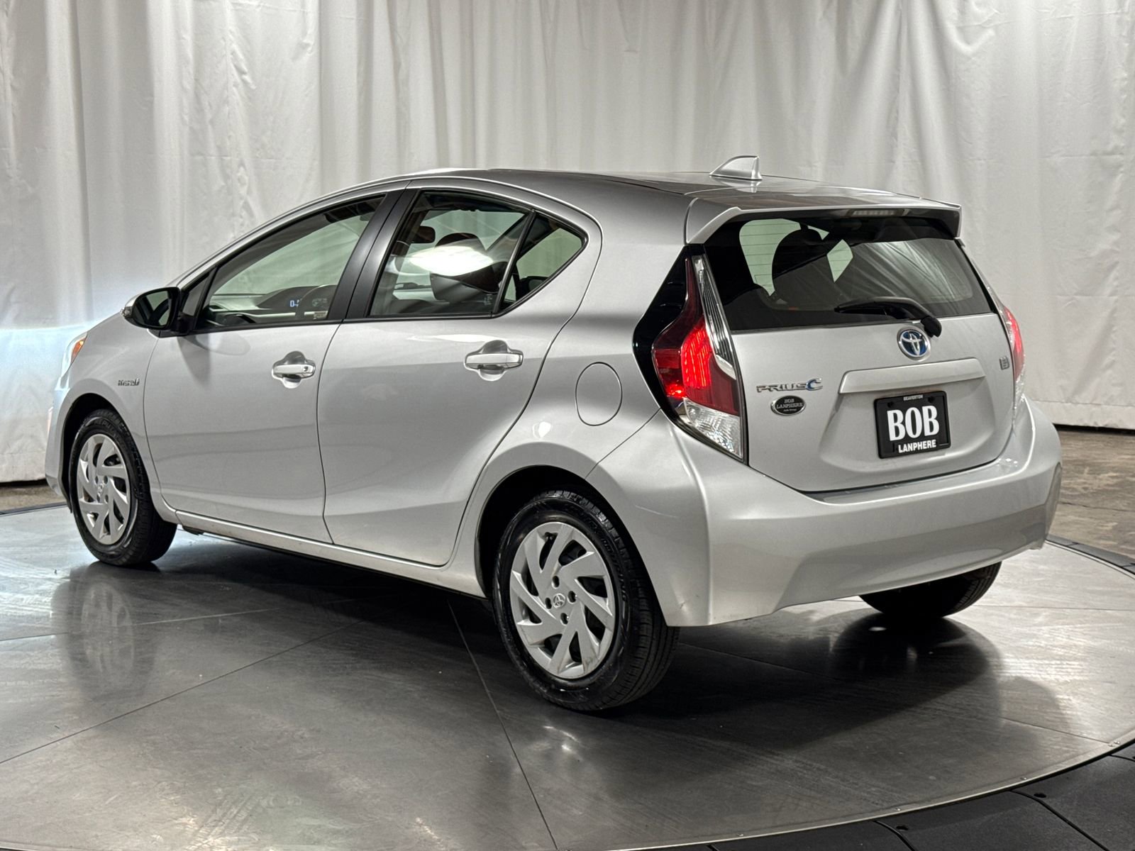 Used 2015 Toyota Prius C Three FWD image 9