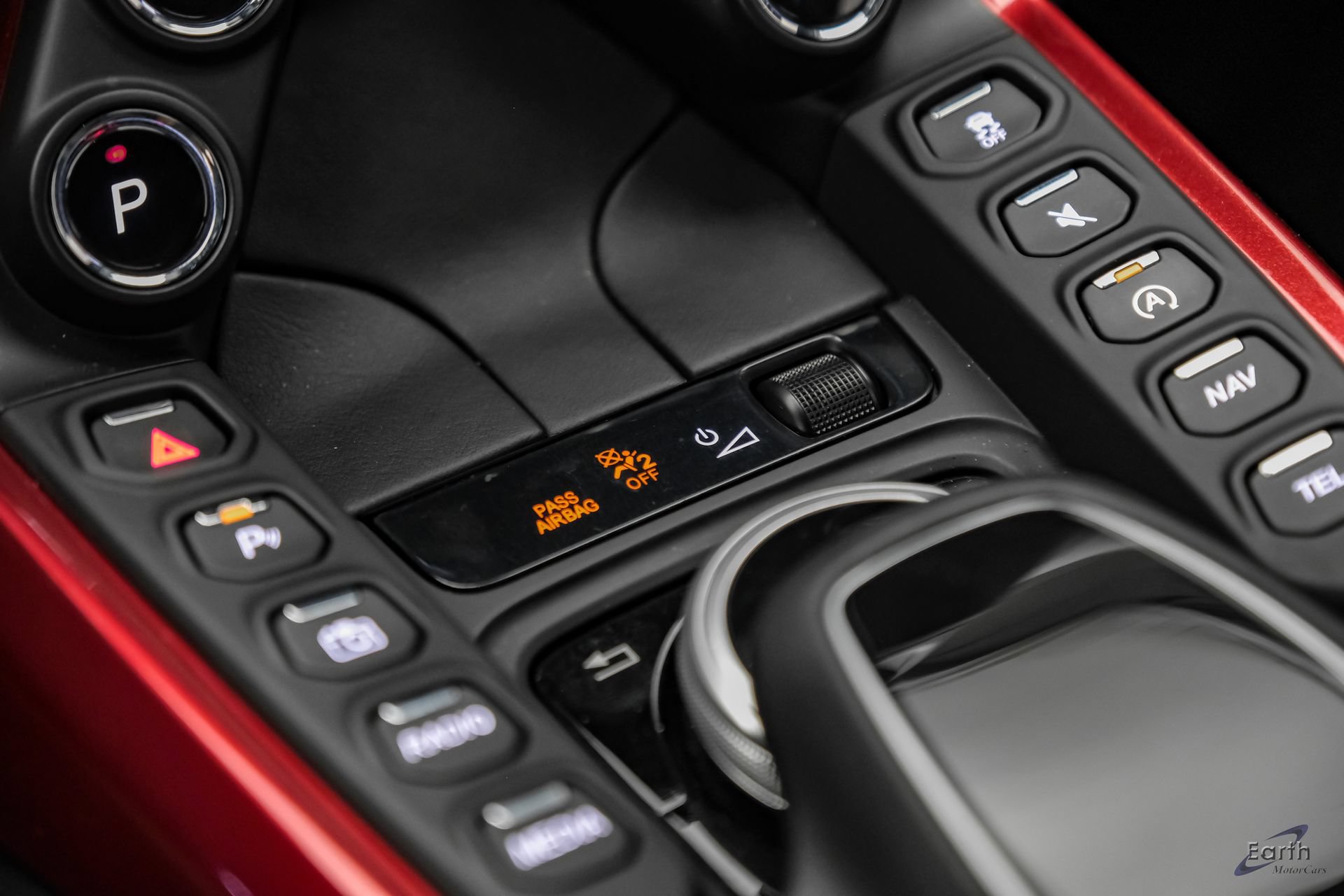 Used 2019 Aston Martin V8 Vantage Coupe RWD image 63
