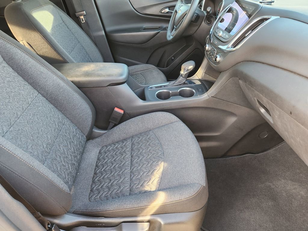 Used 2024 Chevrolet Equinox LT image 19