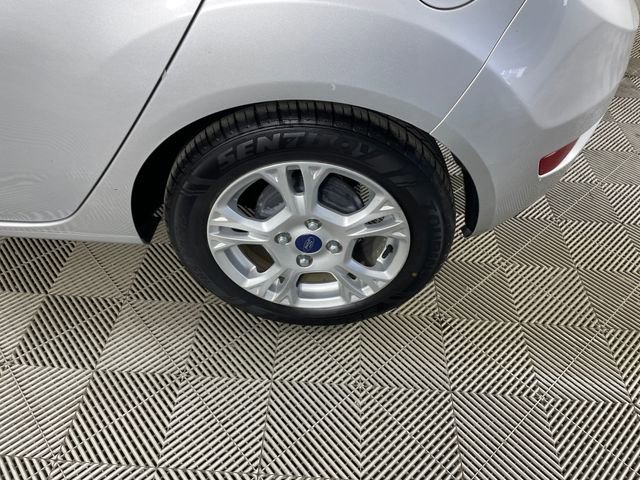 Used 2014 Ford Fiesta SE image 20