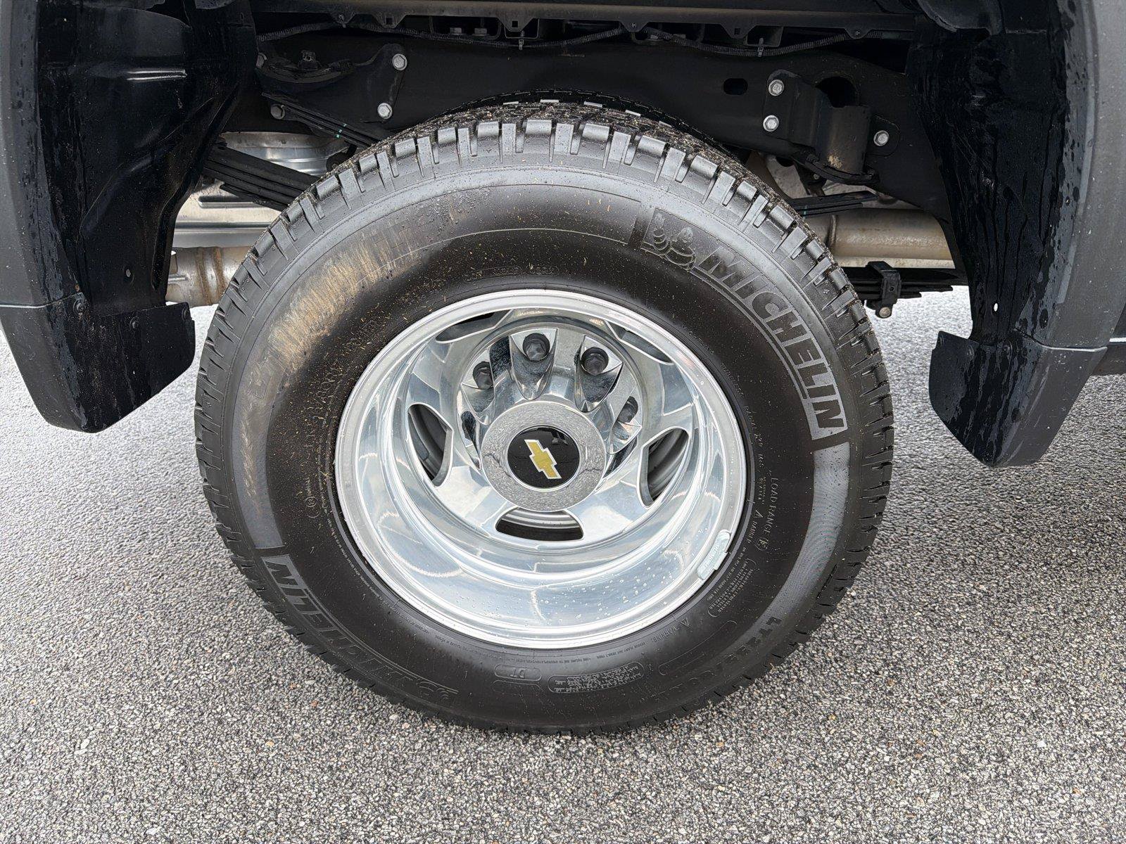 Certified 2021 Chevrolet Silverado 3500 High Country AWD/4WD image 15