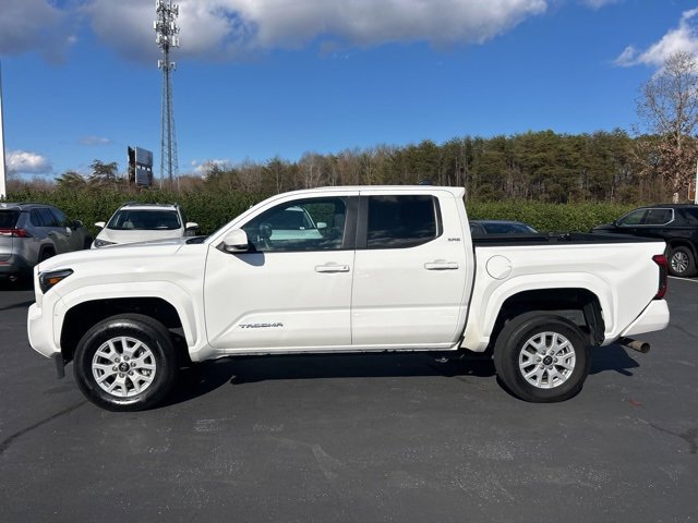 Used 2024 Toyota Tacoma SR5 image 10