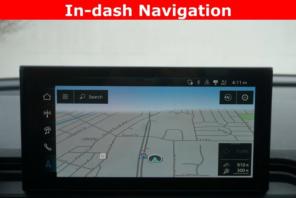 Used 2024 Audi Q5 2.0T Prestige w/ Prestige Package image 12