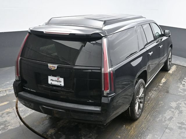Used 2020 Cadillac Escalade ESV Platinum w/ Escalade Sport Edition AWD/4WD image 45