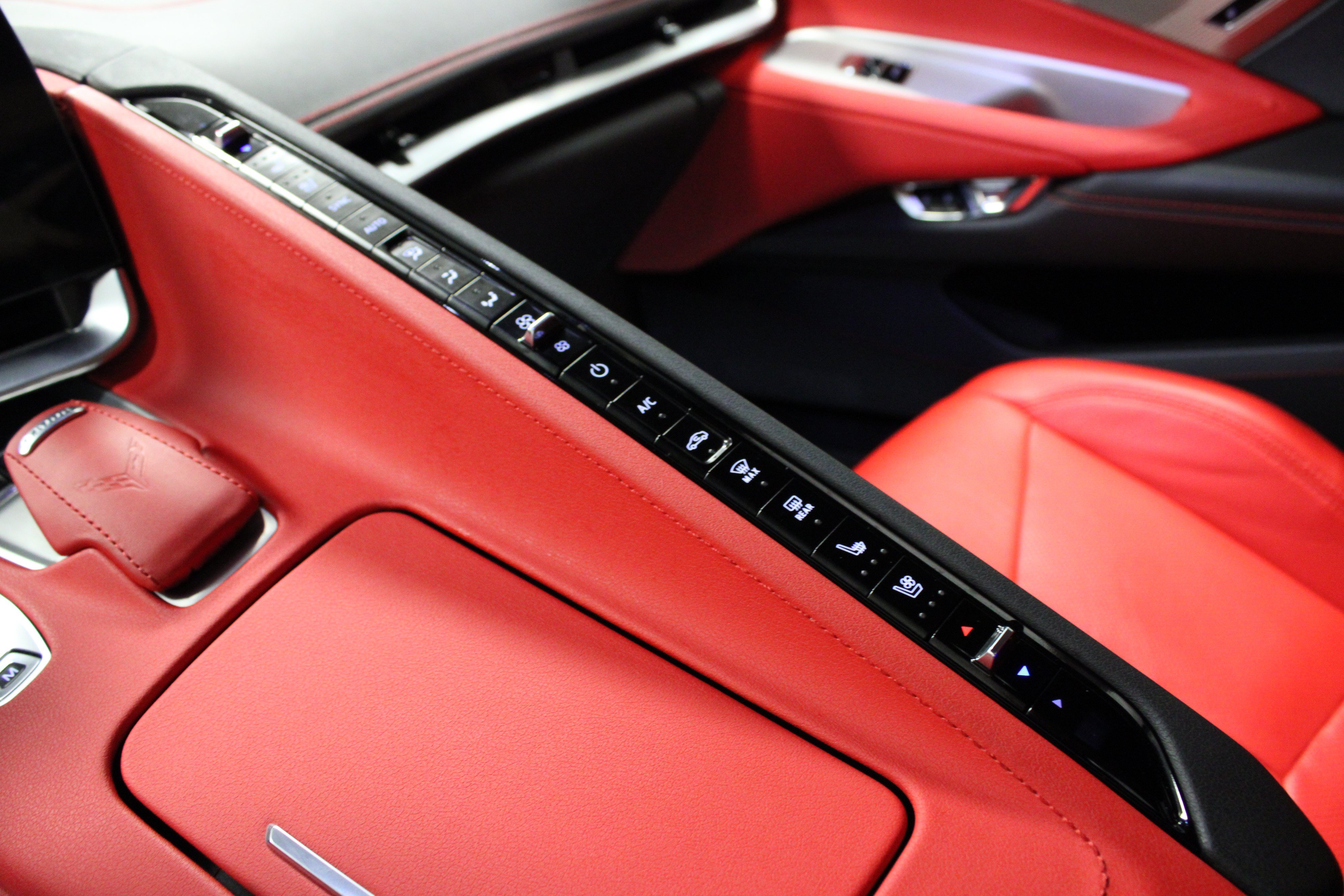 Used 2024 Chevrolet Corvette Z06 RWD image 22