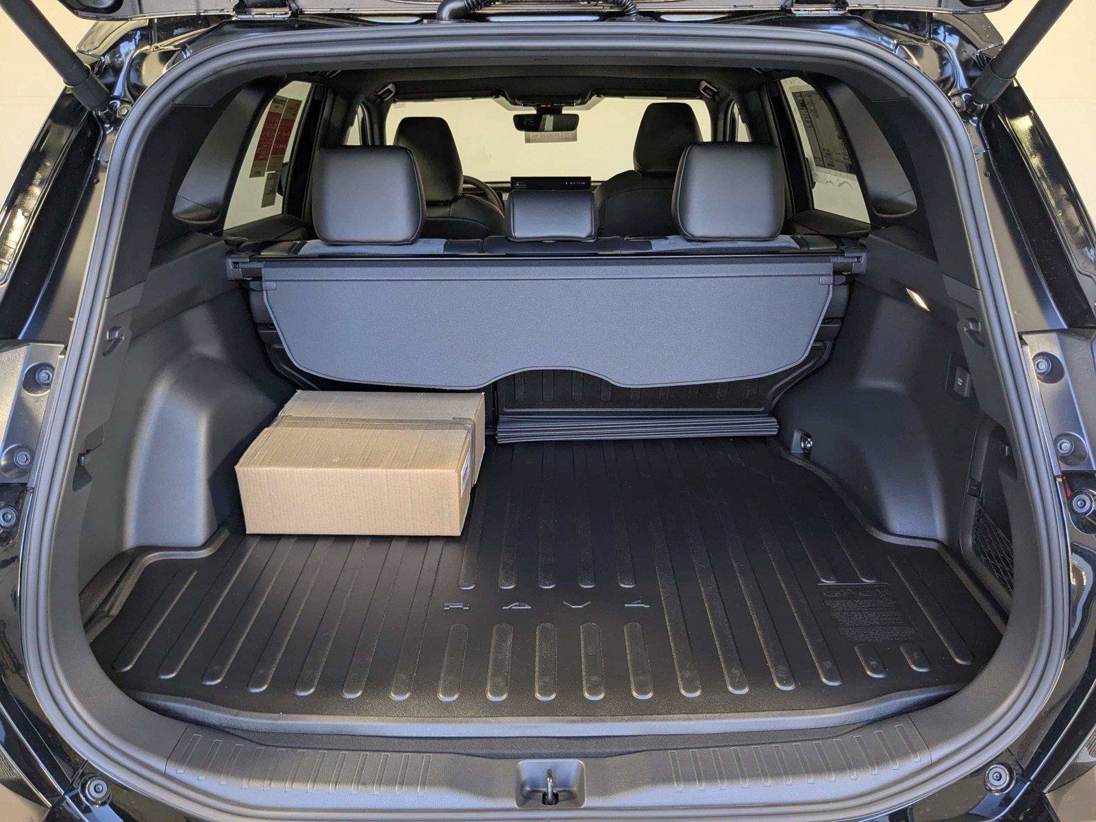 New 2026 Toyota RAV4 XSE AWD/4WD image 7