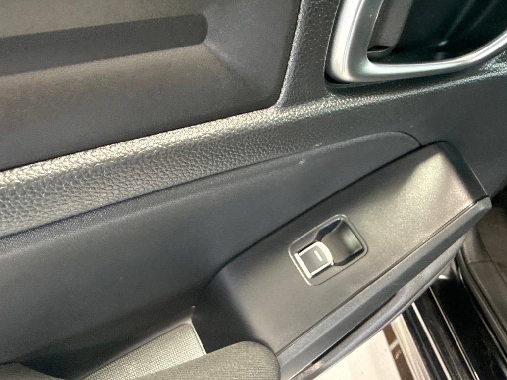 Used 2025 Honda Civic Sport image 16