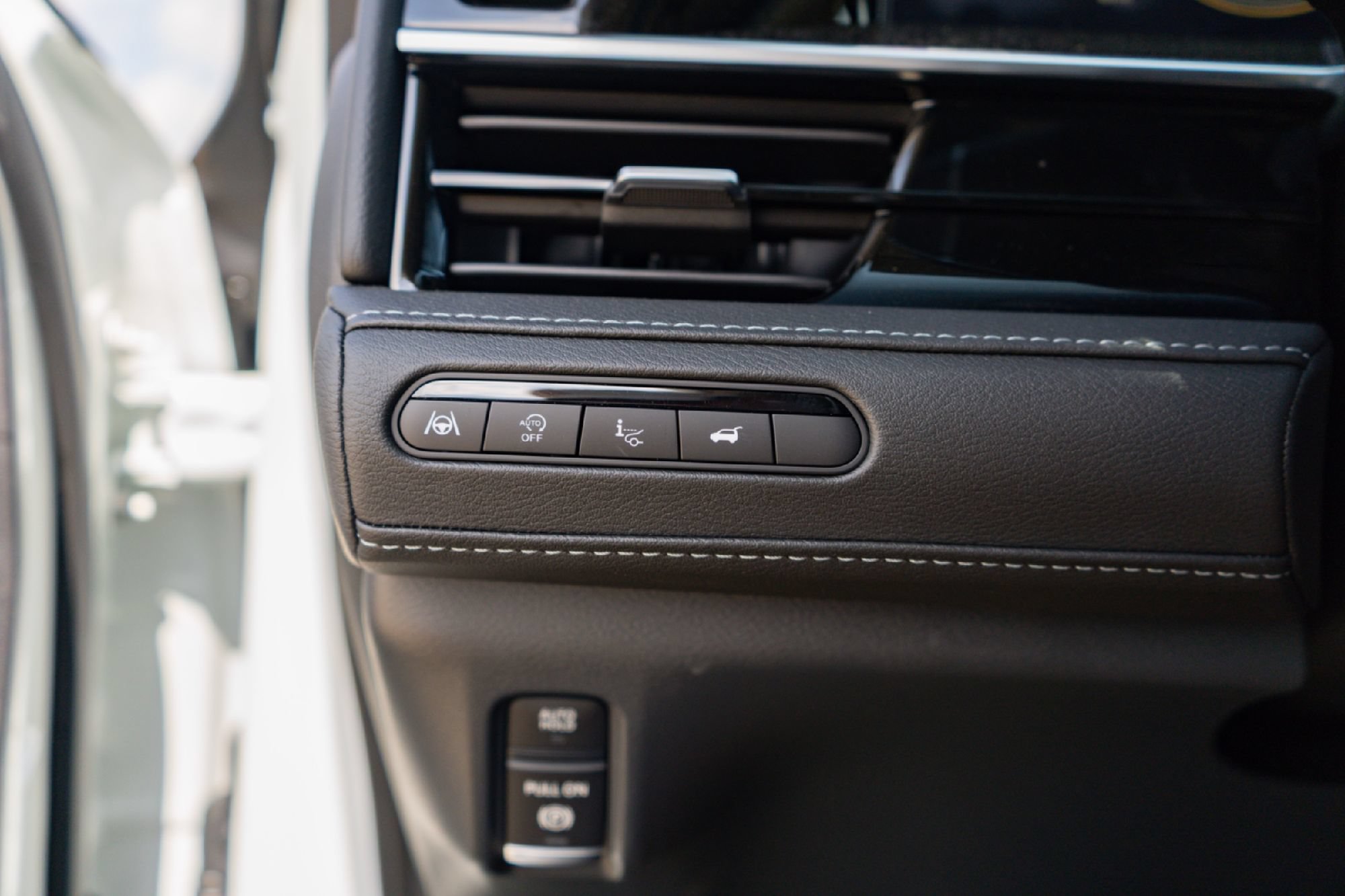 New 2027 INFINITI QX80 Luxe RWD image 18