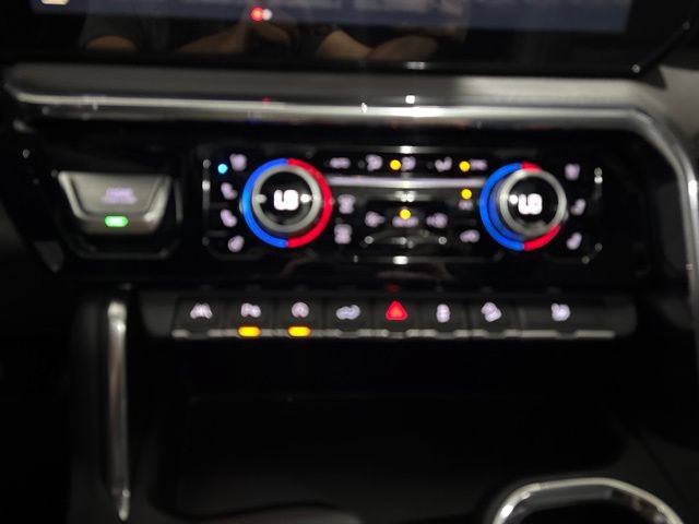 Used 2024 GMC Sierra 1500 Denali AWD/4WD image 26