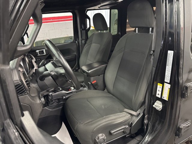 Used 2018 Jeep Wrangler Unlimited Sport S image 2
