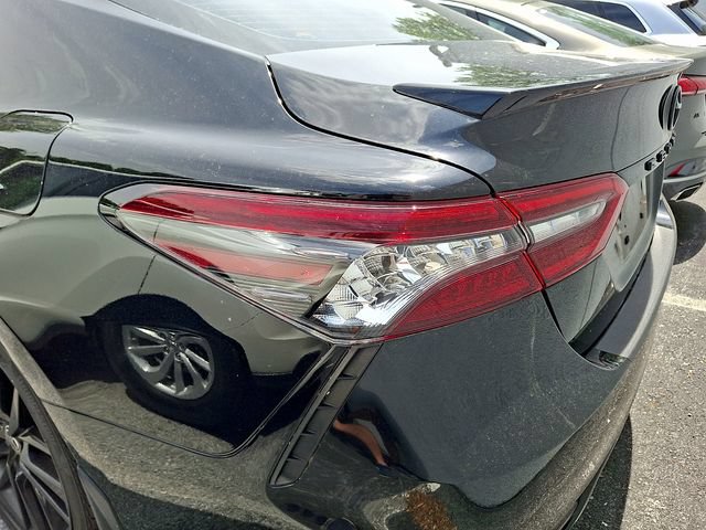 Used 2022 Toyota Camry XSE w/ Carpet Mat Package (TMS) FWD image 6