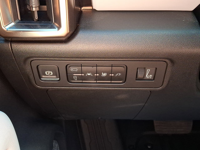 Certified 2025 GMC Hummer EV 2X w/ Extreme Off-Road Package AWD/4WD image 26
