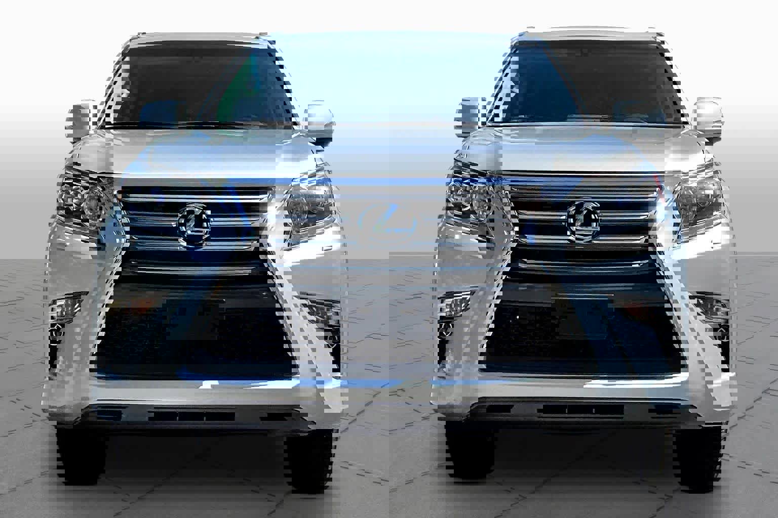 Used 2015 Lexus GX 460 w/ Premium Package image 4