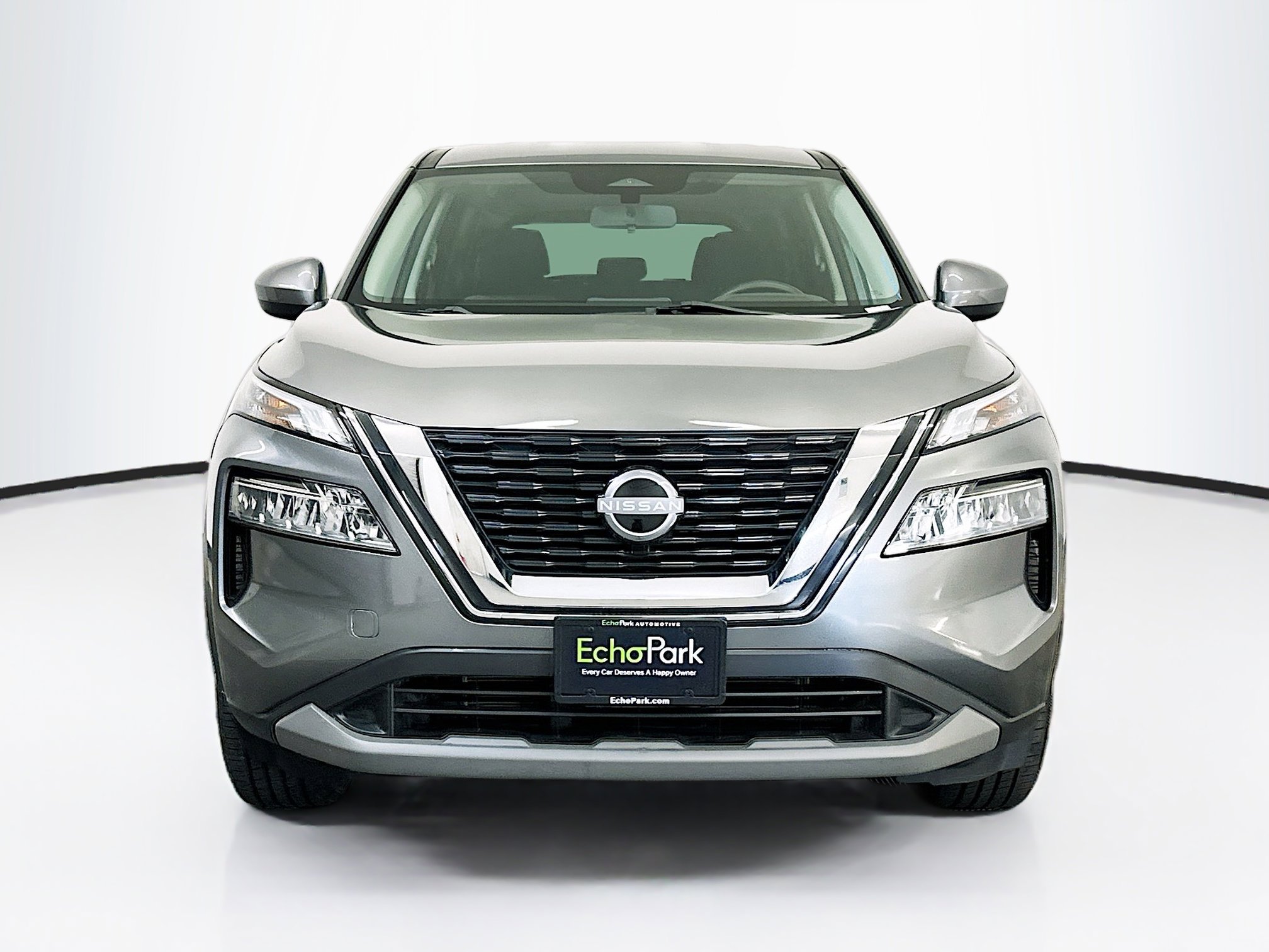 Used 2023 Nissan Rogue SV AWD/4WD image 2