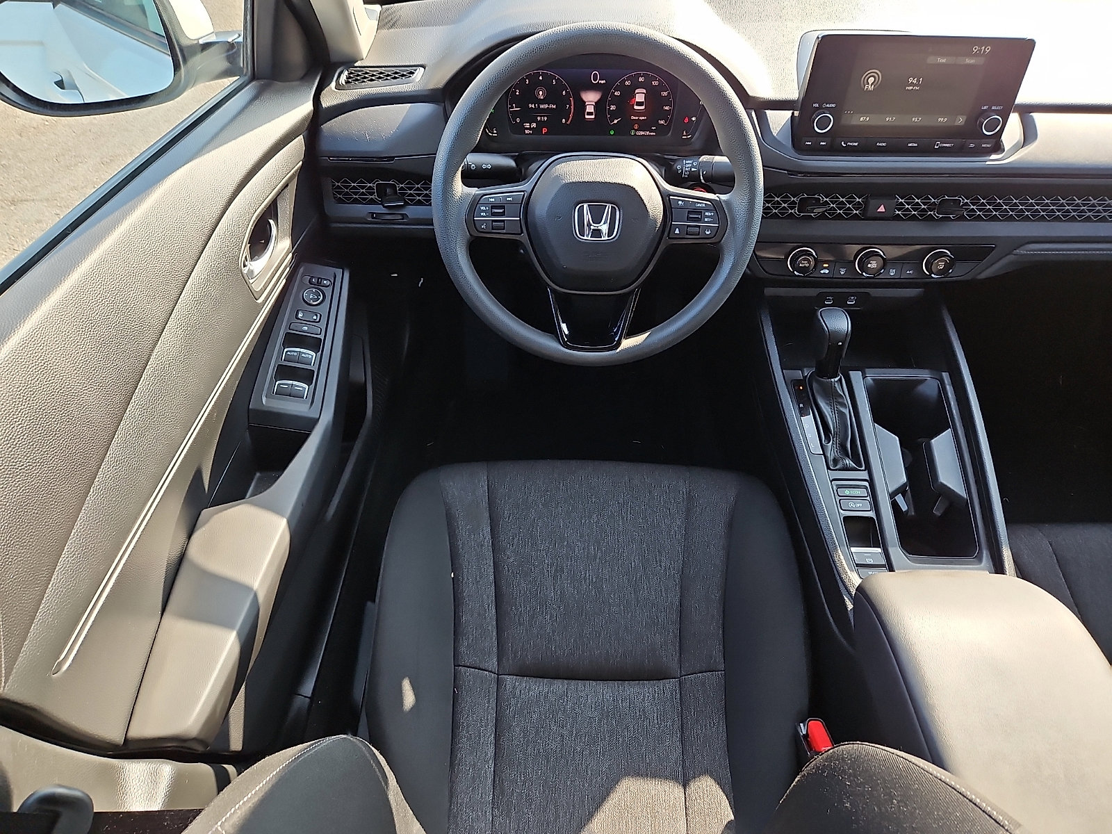 Used 2023 Honda Accord LX image 11