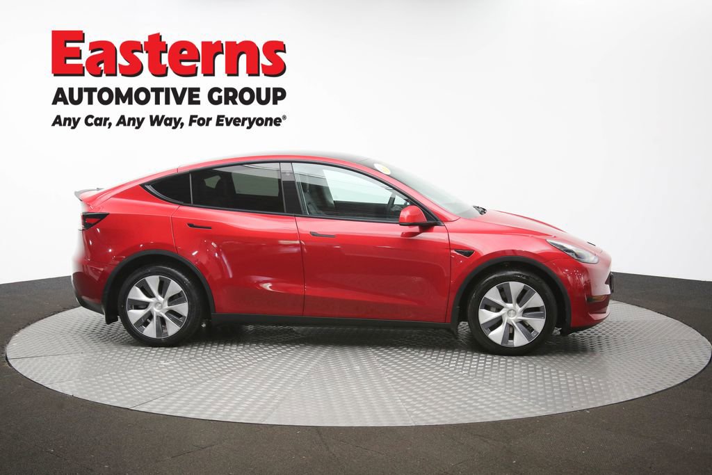 Used 2022 Tesla Model Y Long Range image 40