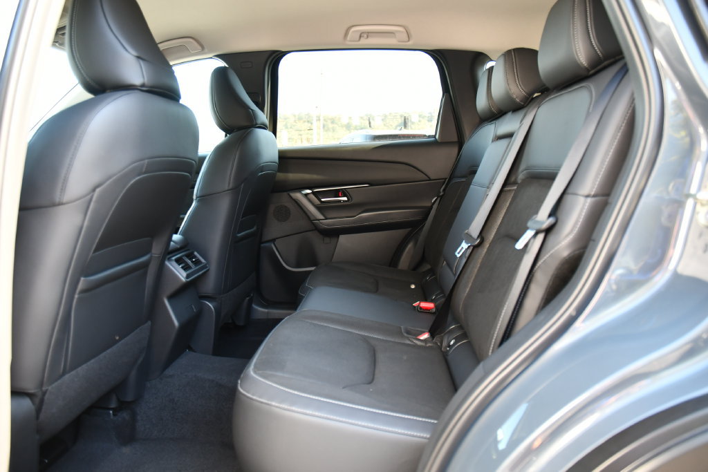 New 2026 MAZDA CX-5 Preferred AWD/4WD image 16