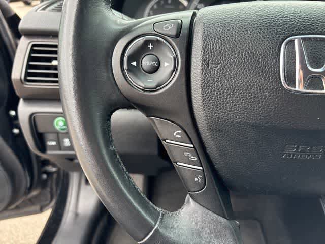 Used 2013 Honda Accord Touring image 12