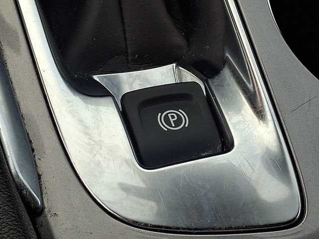 Used 2025 Chevrolet Malibu LT FWD image 25