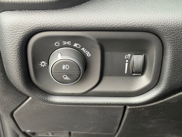 New 2026 RAM 2500 Big Horn AWD/4WD image 24