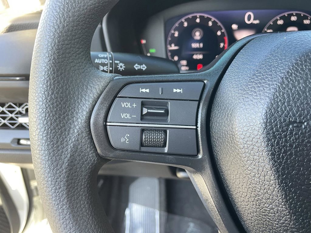 Used 2024 Honda Accord EX image 27