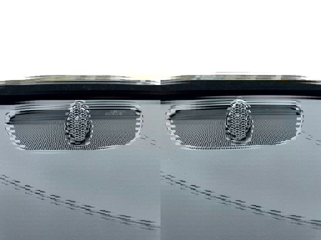 New 2026 Volvo XC90 T8 Ultra w/ Protection Package Premier image 19