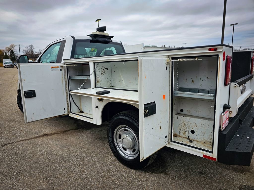 Used 2019 Ford F350 XL w/ Power Equipment Group image 10