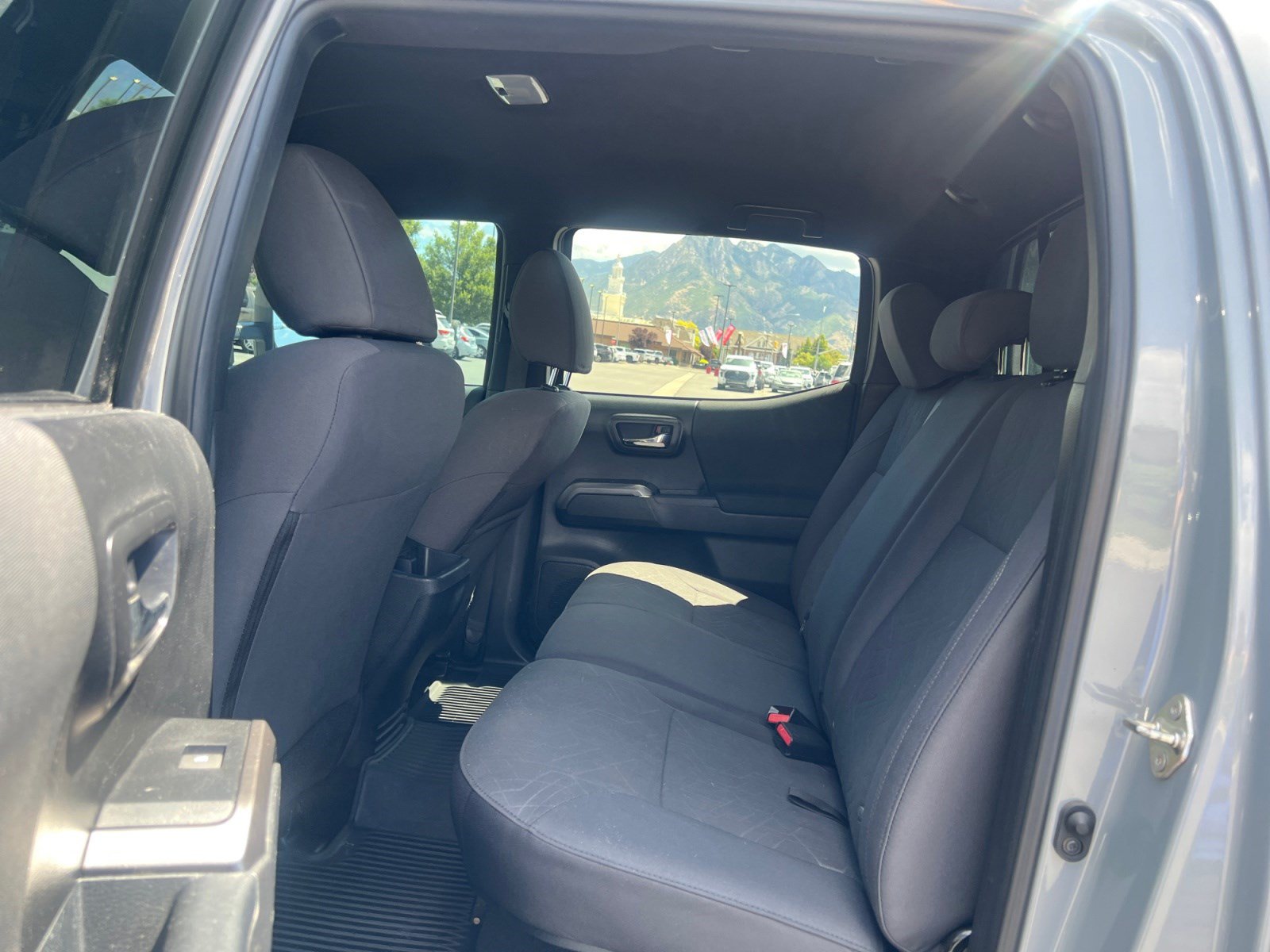 Certified 2019 Toyota Tacoma TRD Off-Road AWD/4WD image 25
