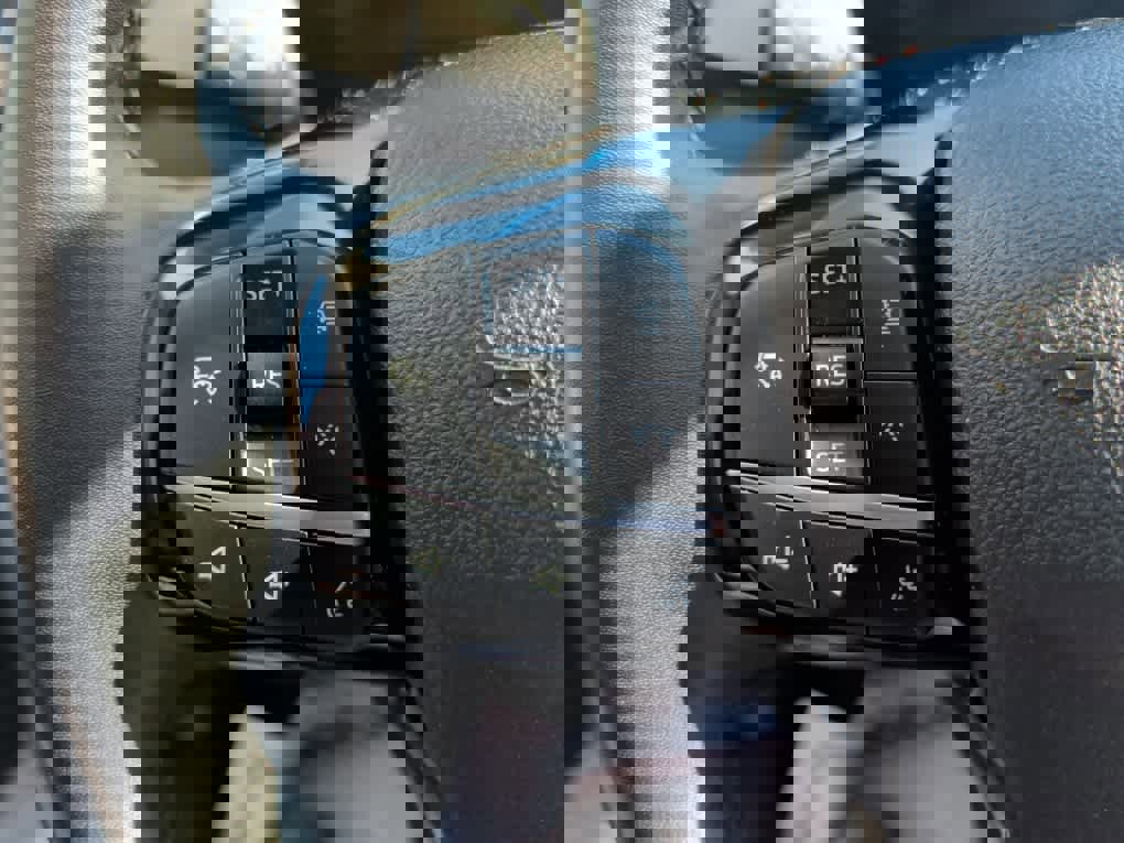 Used 2023 Ford Escape Platinum image 24