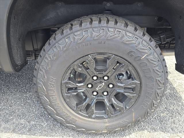 New 2026 Chevrolet Silverado 1500 ZR2 AWD/4WD image 31