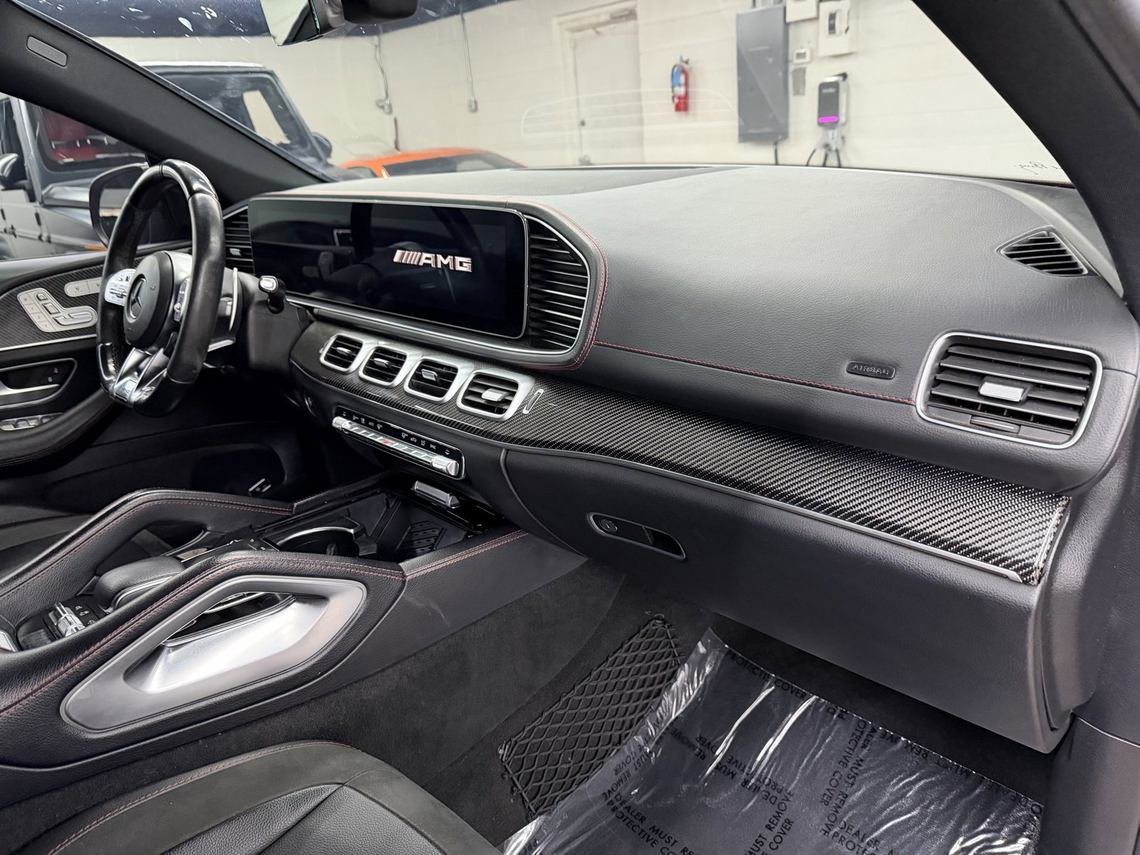 Used 2021 Mercedes-Benz GLE 53 AMG GLE 53 AMGﾮ w/ Warmth & Comfort Package image 17