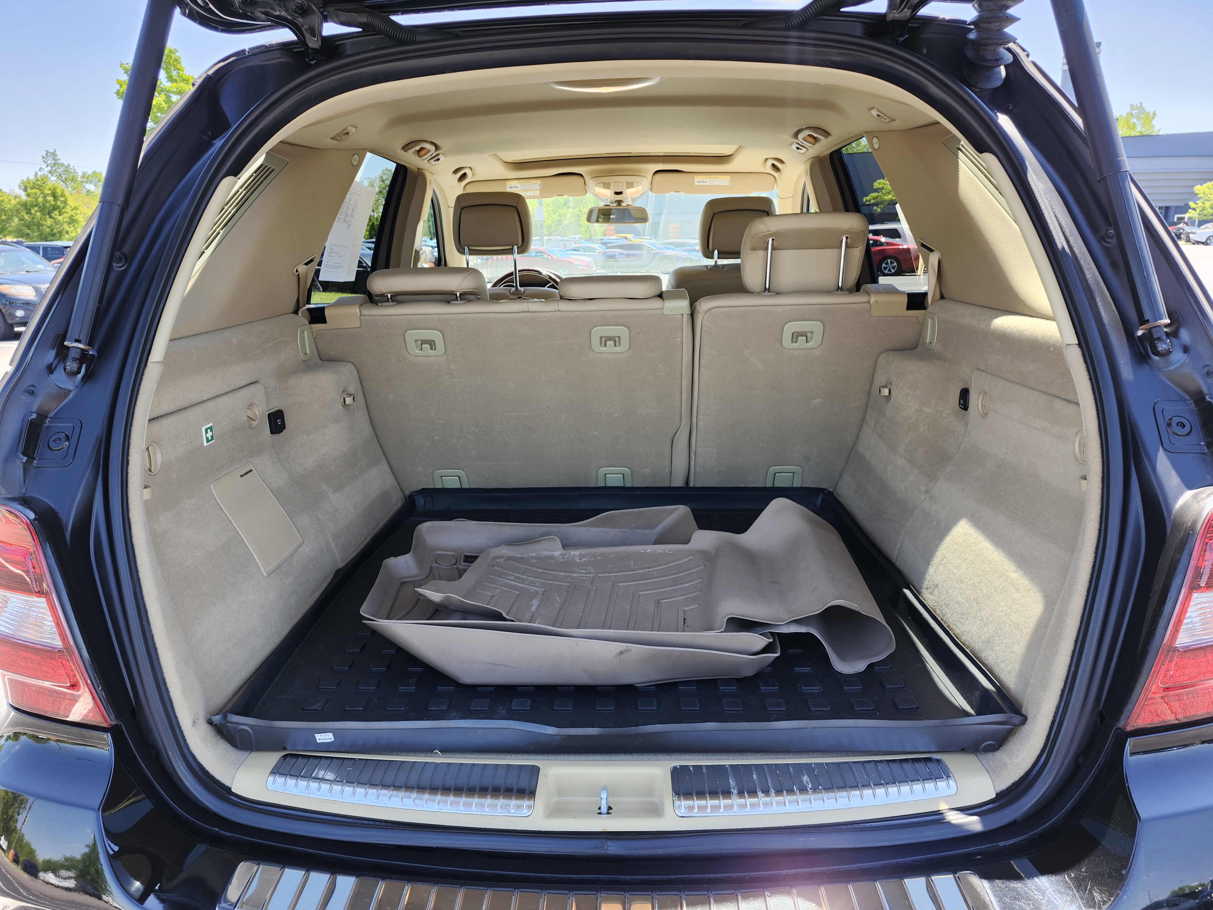 Used 2011 Mercedes-Benz ML 350 4MATIC image 24