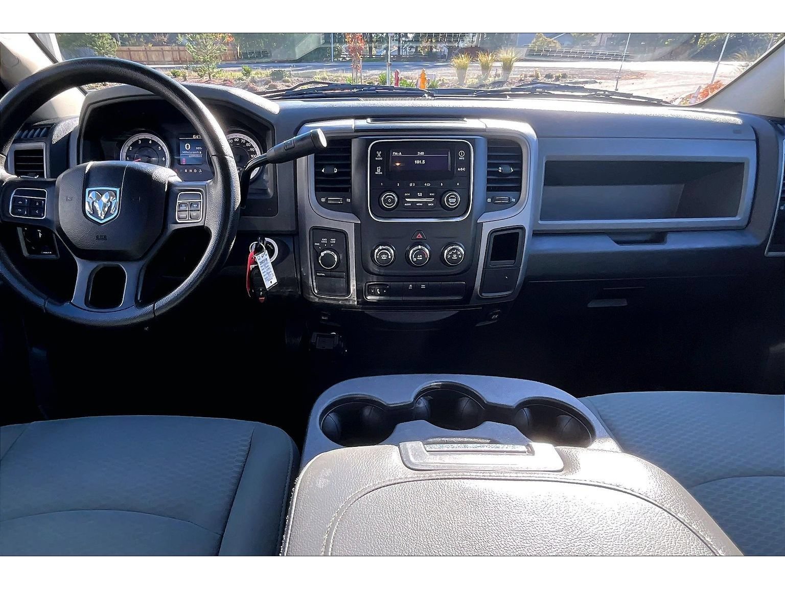 Used 2015 RAM 1500 ST w/ SXT Appearance Group AWD/4WD image 15