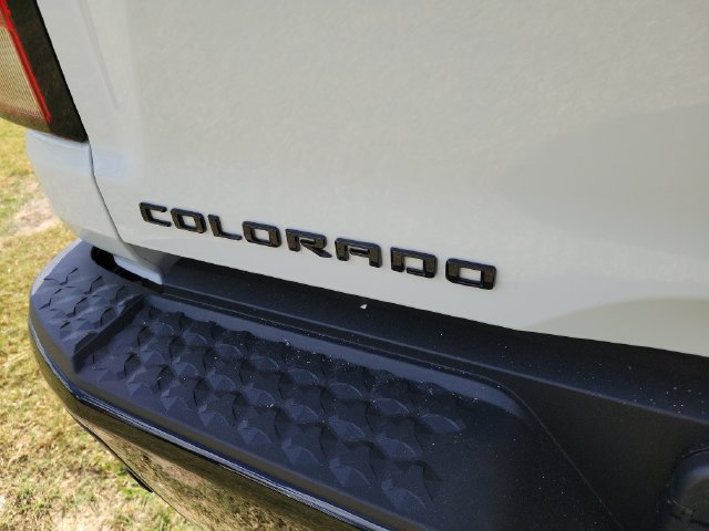 New 2026 Chevrolet Colorado W/T w/ WT Custom Package AWD/4WD image 9