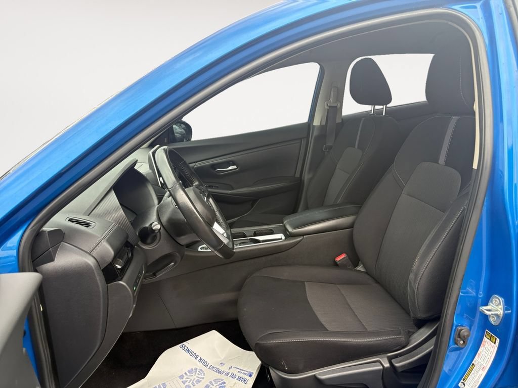 Used 2023 Nissan Sentra SV FWD image 9